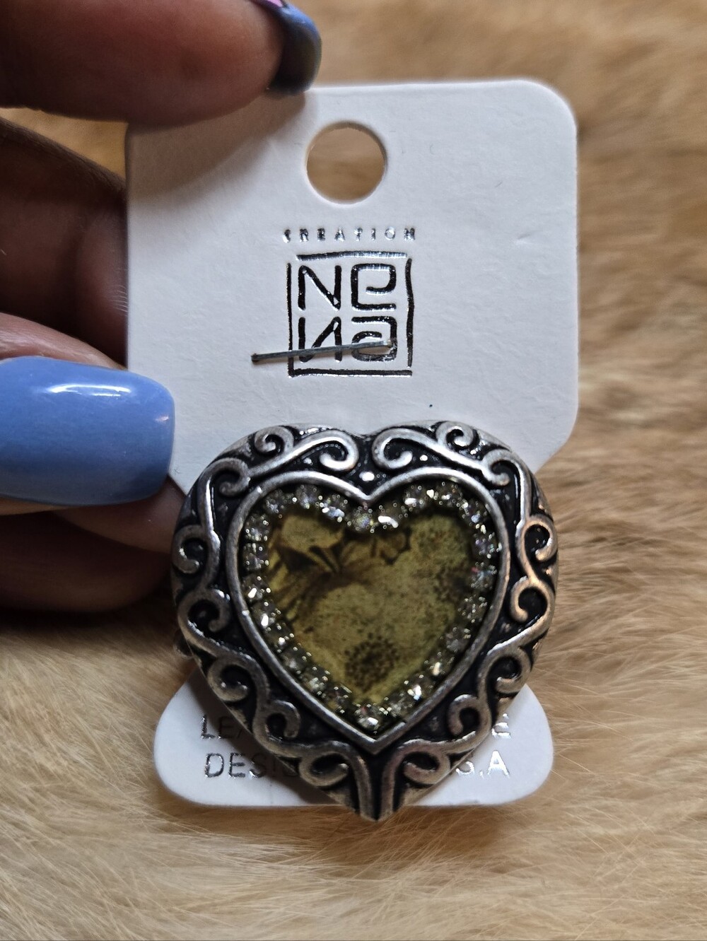 Oversized Stretch Heart-Shaped Silver-Tone Statement Ring with Yellow Heart NWOT